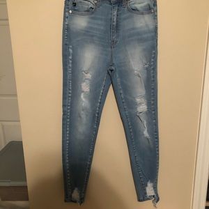 KanCan Destroyed Lightwash Skinny Jeans